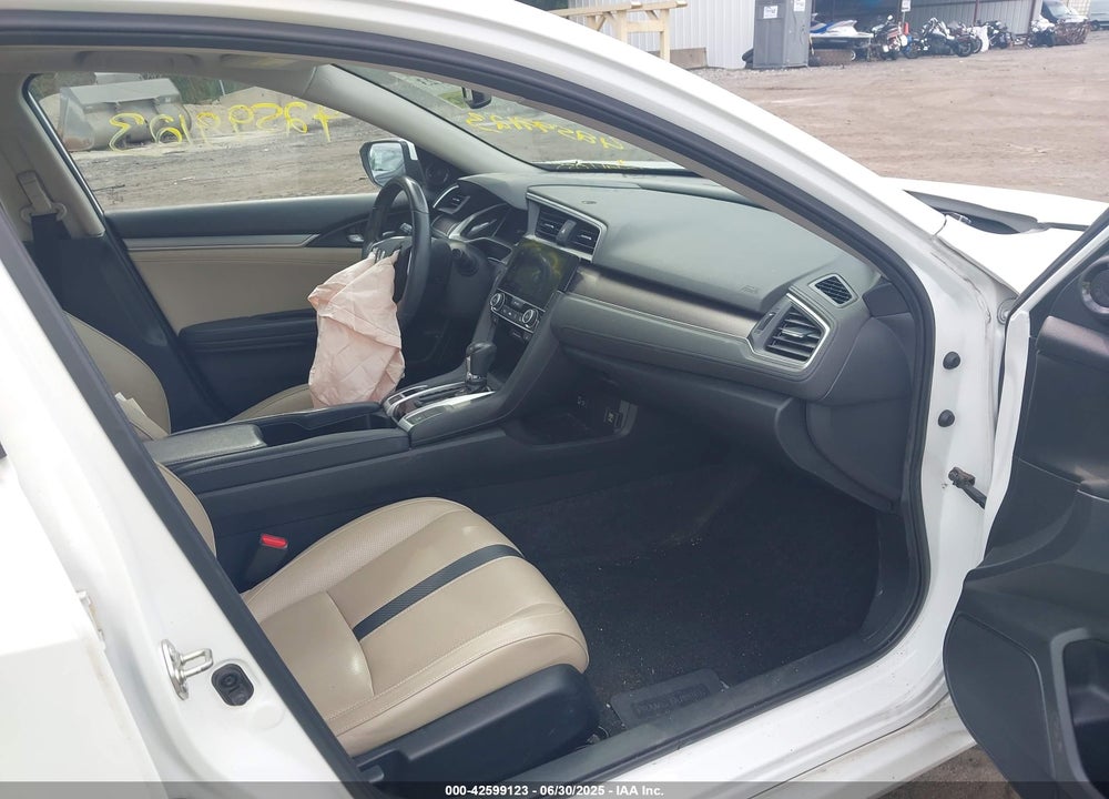 2016 HONDA CIVIC VIN: 19XFC1F72GE218650