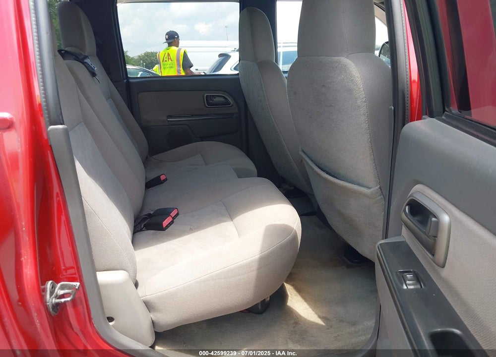 2005 CHEVROLET COLORADO VIN: 1GCDT136358208297
