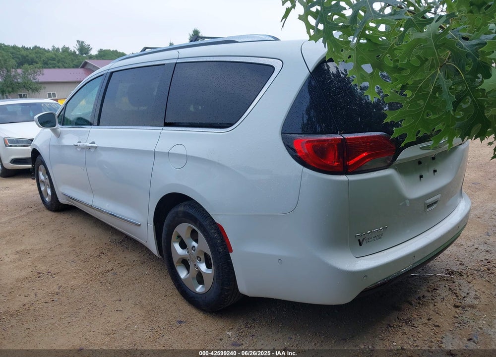 2017 CHRYSLER PACIFICA VIN: 2C4RC1EG4HR543380