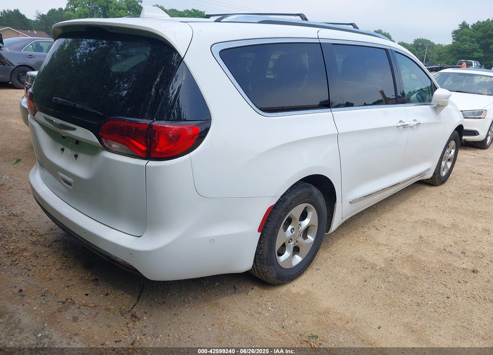 2017 CHRYSLER PACIFICA VIN: 2C4RC1EG4HR543380