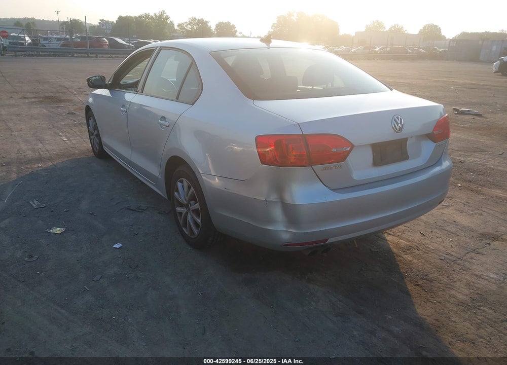 2012 VOLKSWAGEN JETTA VIN: 3VWDX7AJ8CM381611
