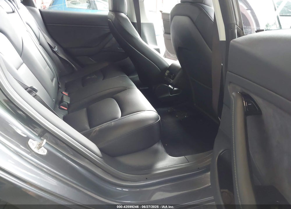 2018 TESLA MODEL 3 VIN: 5YJ3E1EB1JF113988