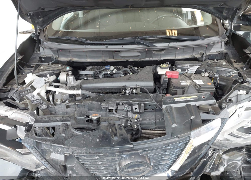 2017 NISSAN ROGUE VIN: KNMAT2MV1HP543163