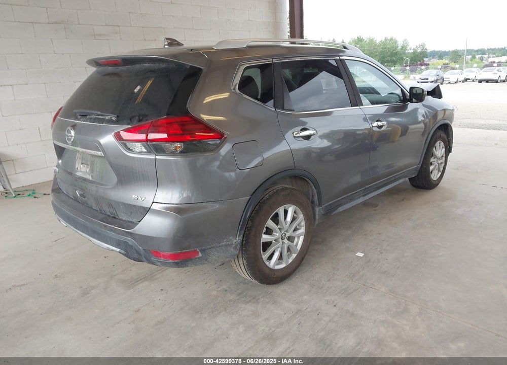 2018 NISSAN ROGUE VIN: JN8AT2MT5JW451004