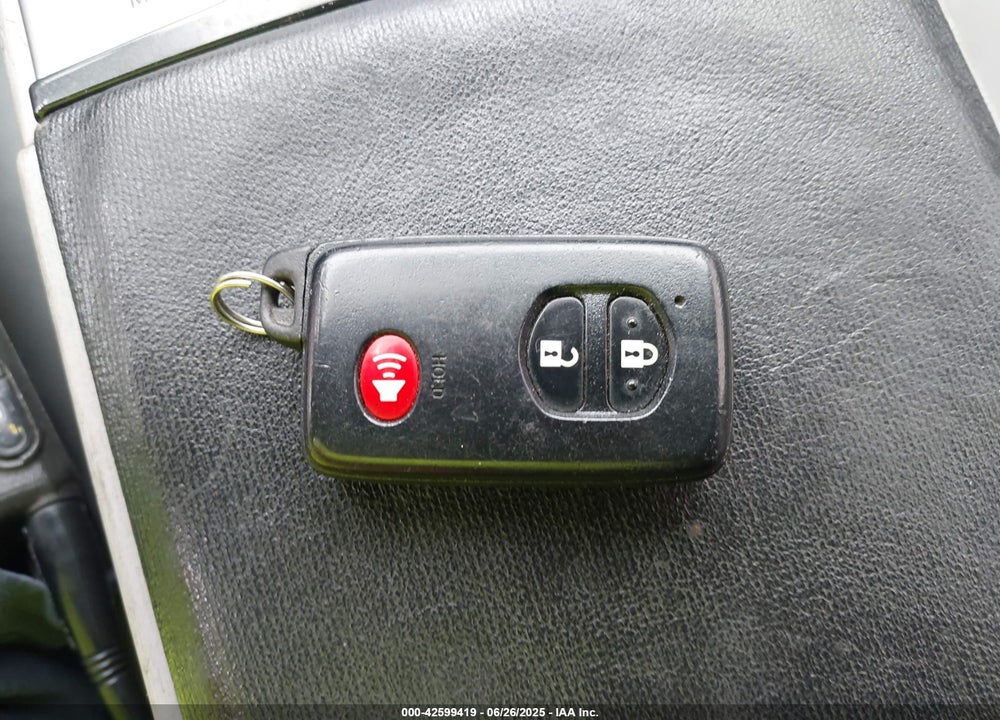 2015 TOYOTA PRIUS V VIN: JTDZN3EU0FJ021004