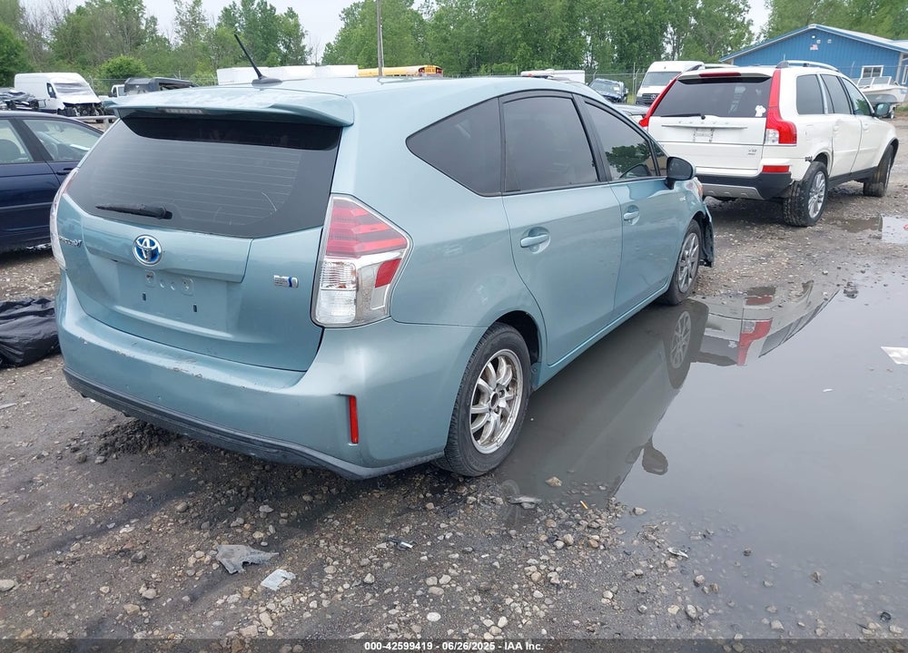 2015 TOYOTA PRIUS V VIN: JTDZN3EU0FJ021004