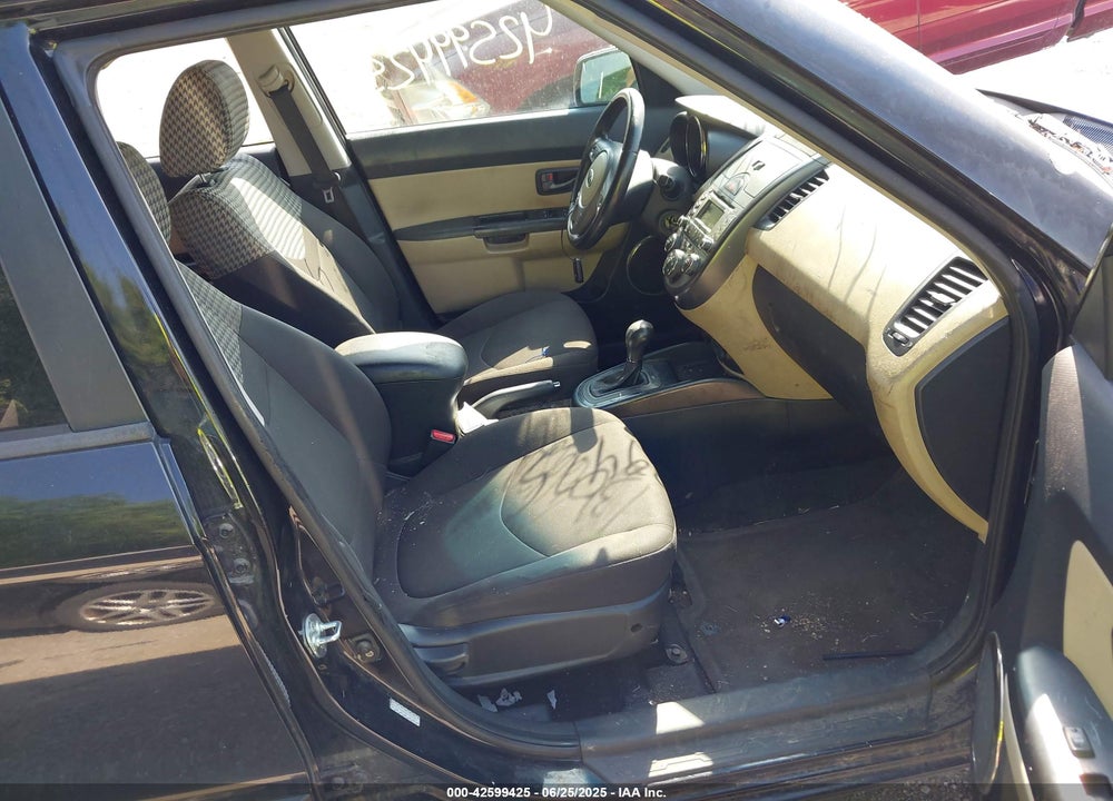 2011 KIA SOUL VIN: KNDJT2A28B7224702
