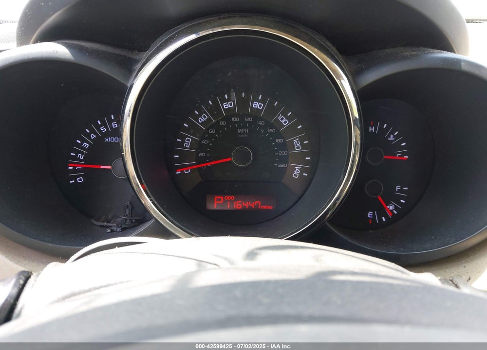 2011 KIA SOUL VIN: KNDJT2A28B7224702