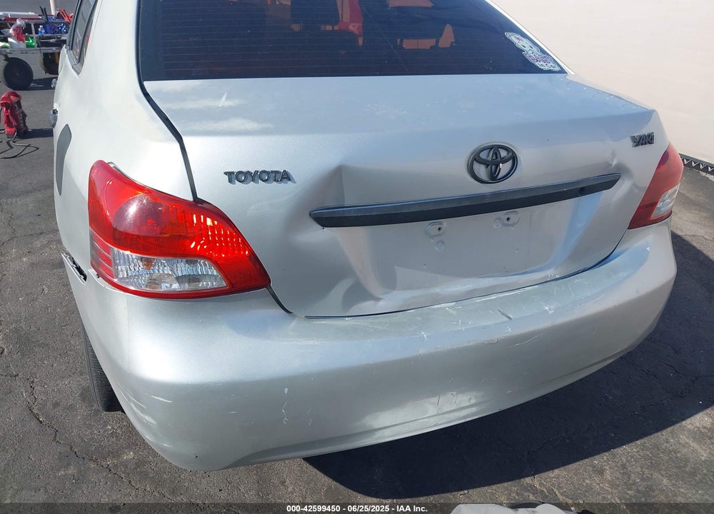 2009 TOYOTA YARIS VIN: JTDBT903494044443