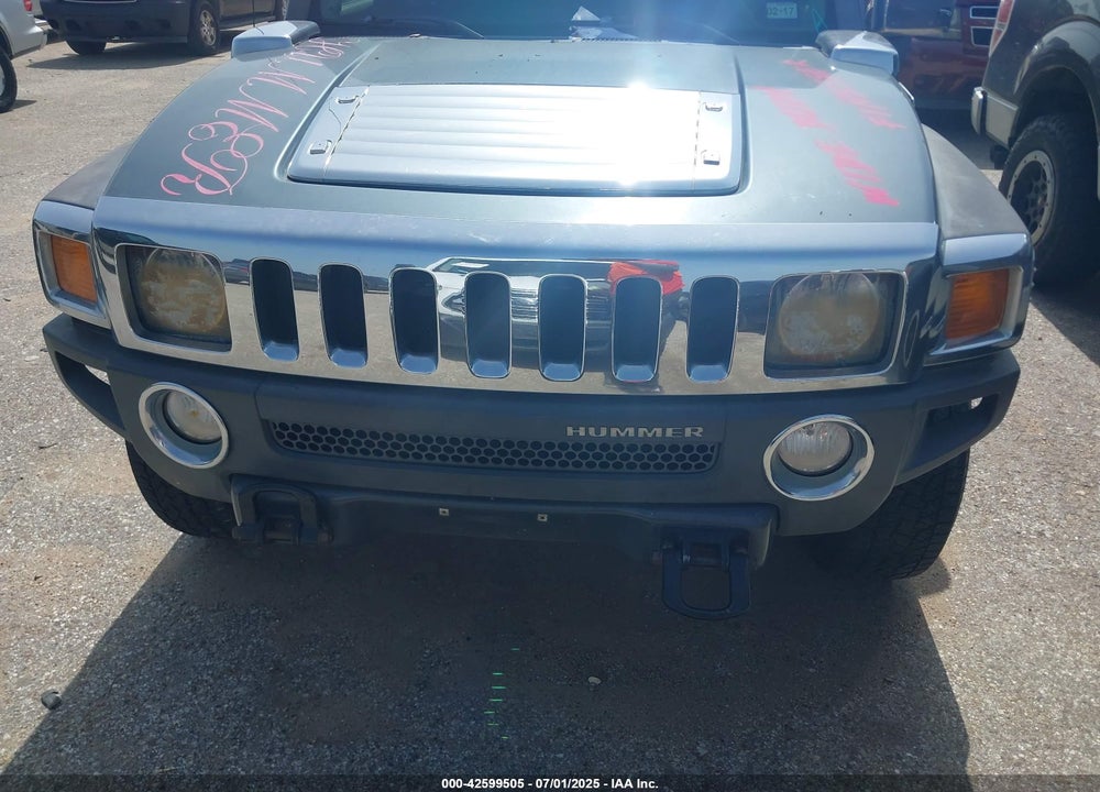 2007 HUMMER H3 SUV VIN: 5GTDN13E878237050