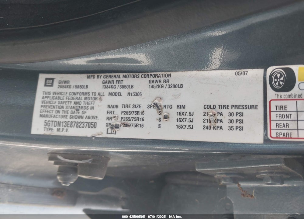 2007 HUMMER H3 SUV VIN: 5GTDN13E878237050