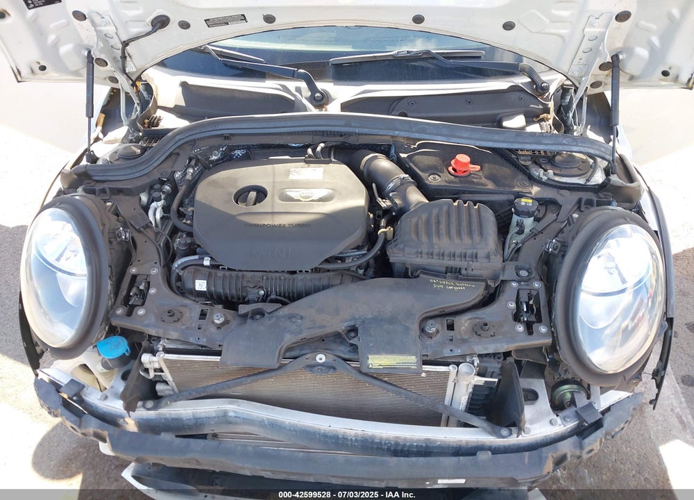 2015 MINI HARDTOP COOPER S VIN: WMWXP7C51F2A42183