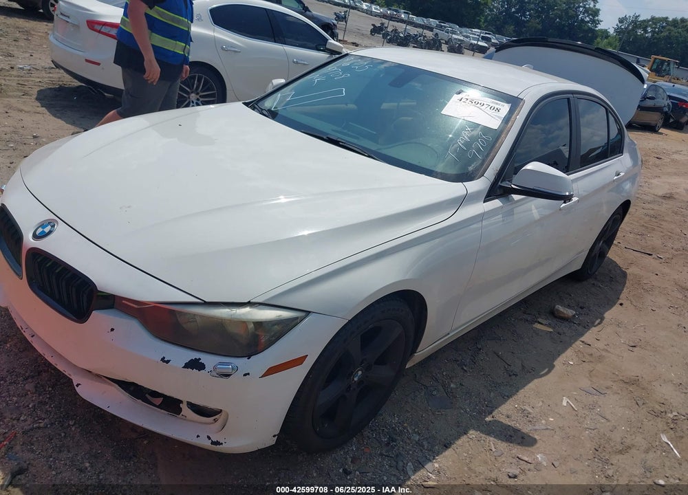 2013 BMW 3 SERIES VIN: WBA3A5G52DNP23542