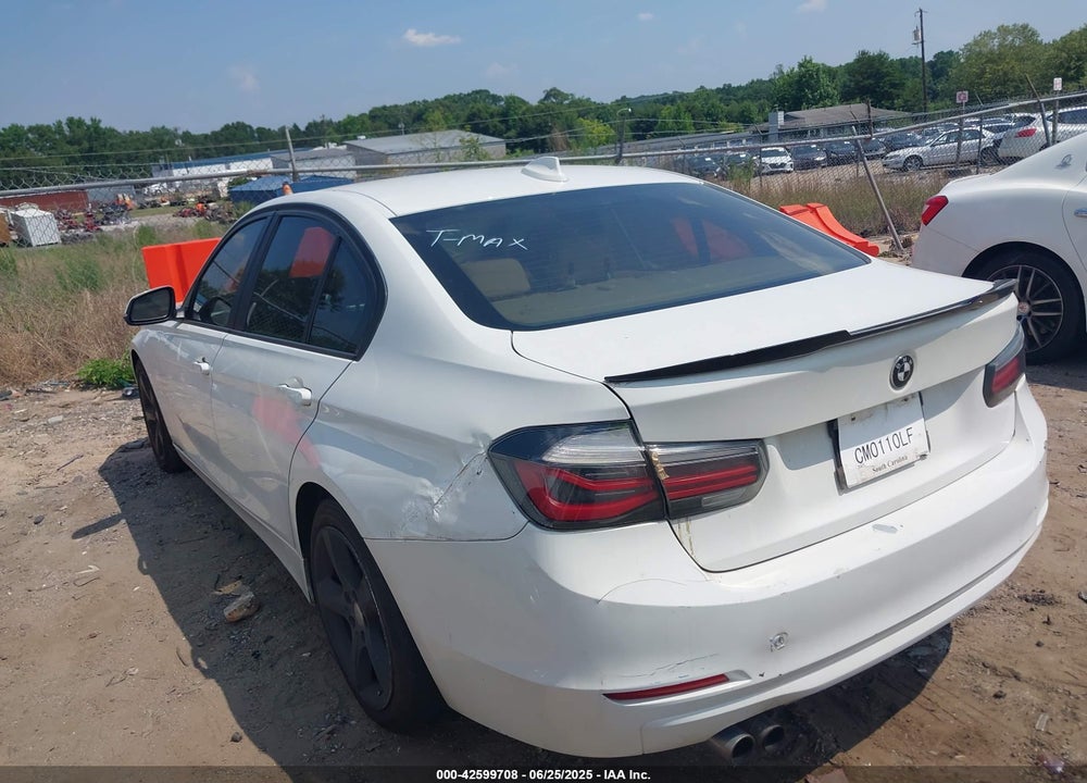 2013 BMW 3 SERIES VIN: WBA3A5G52DNP23542