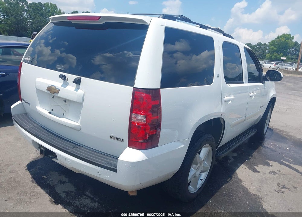 2007 CHEVROLET TAHOE VIN: 1GNFC13007J333300