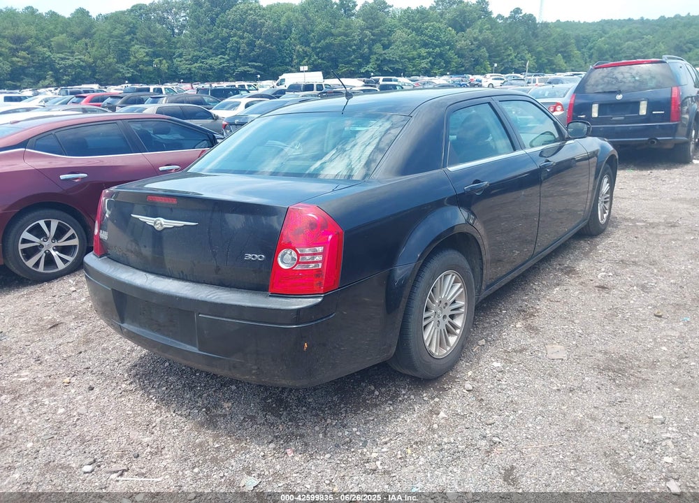 2008 CHRYSLER 300 VIN: 2C3LA43R48H160535