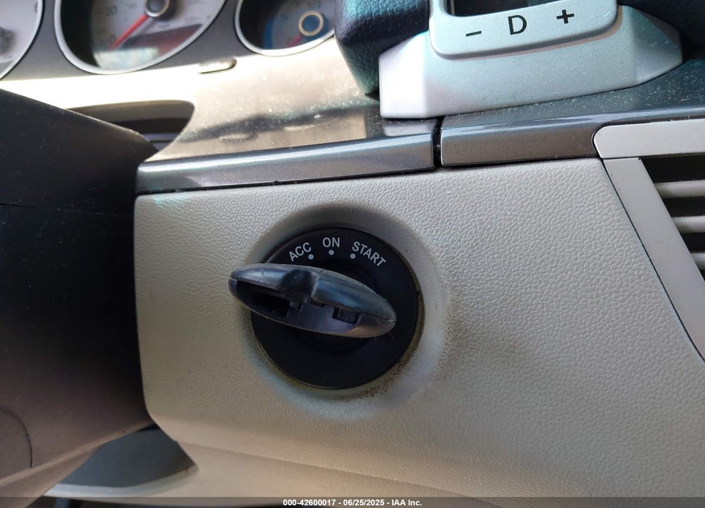 2012 VOLKSWAGEN ROUTAN S VIN: 2C4RVAAG4CR293664