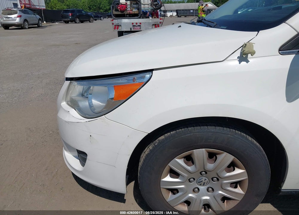 2012 VOLKSWAGEN ROUTAN S VIN: 2C4RVAAG4CR293664