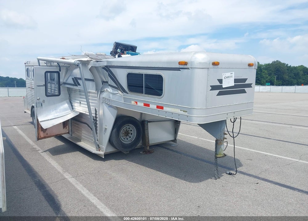 1999 4 STAR GOOSENECK TRAILER VIN: 4FKWG2226X0013197