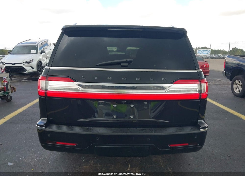 2019 LINCOLN NAVIGATOR L BLACK LABEL VIN: 5LMJJ3TTXKEL00460