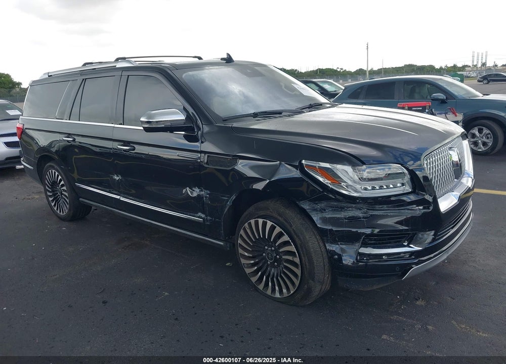 2019 LINCOLN NAVIGATOR L BLACK LABEL VIN: 5LMJJ3TTXKEL00460