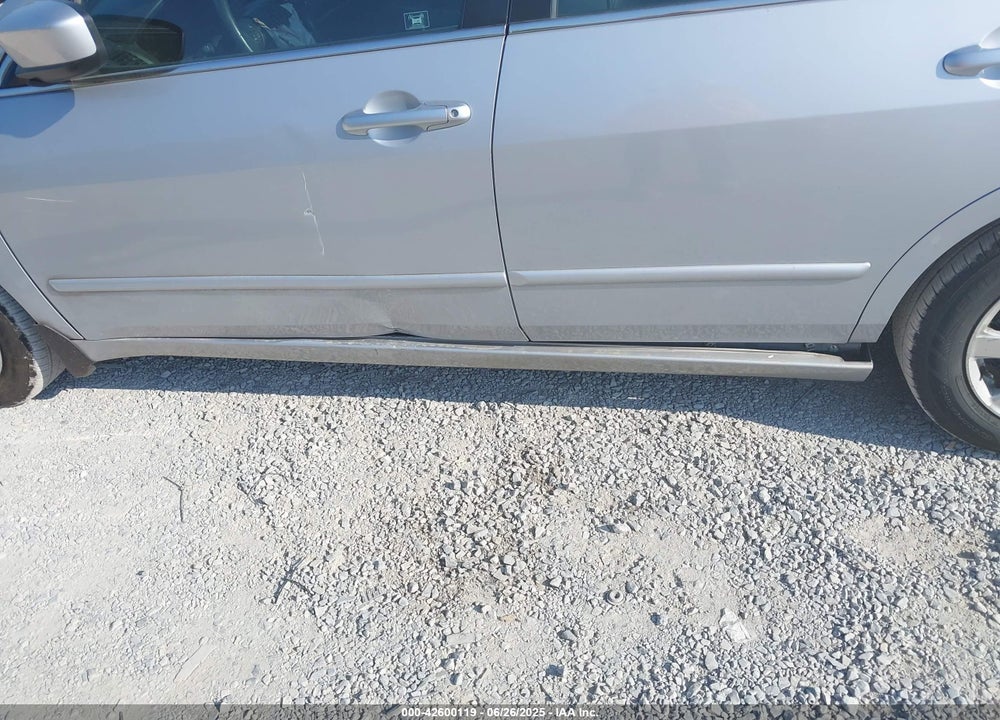 2005 HONDA ACCORD 3.0 EX VIN: 1HGCM66535A030359