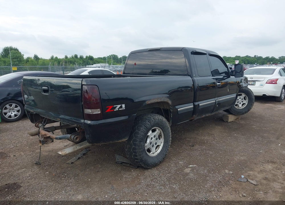 2002 CHEVROLET SILVERADO 1500 LT VIN: 2GCEK19T721103717