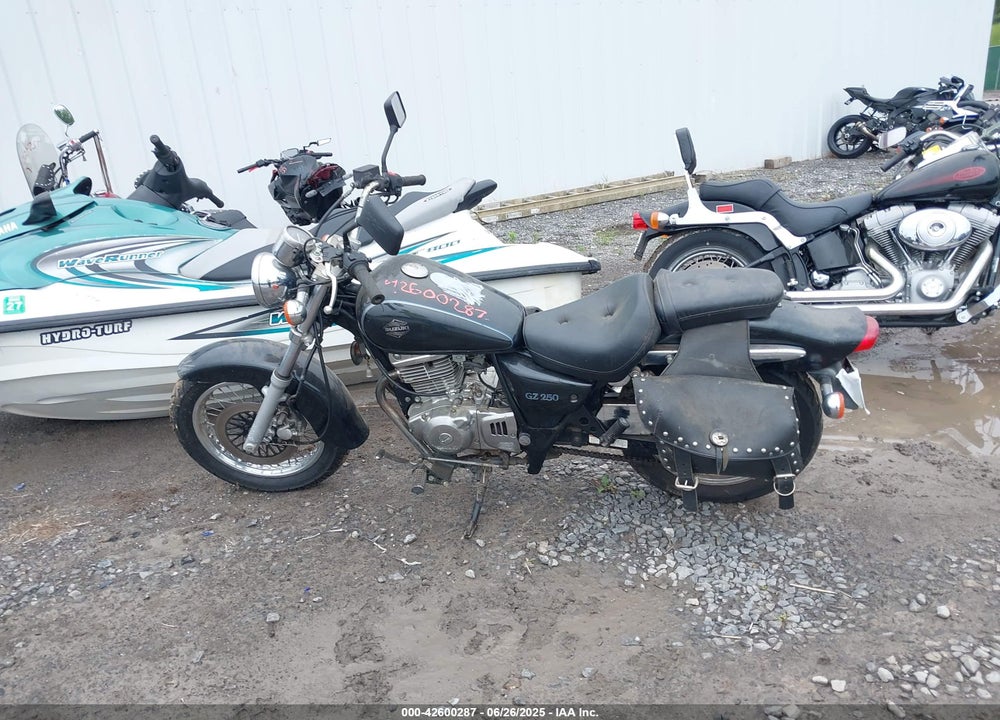 2002 SUZUKI GZ250 VIN: VTTNJ48A222100726