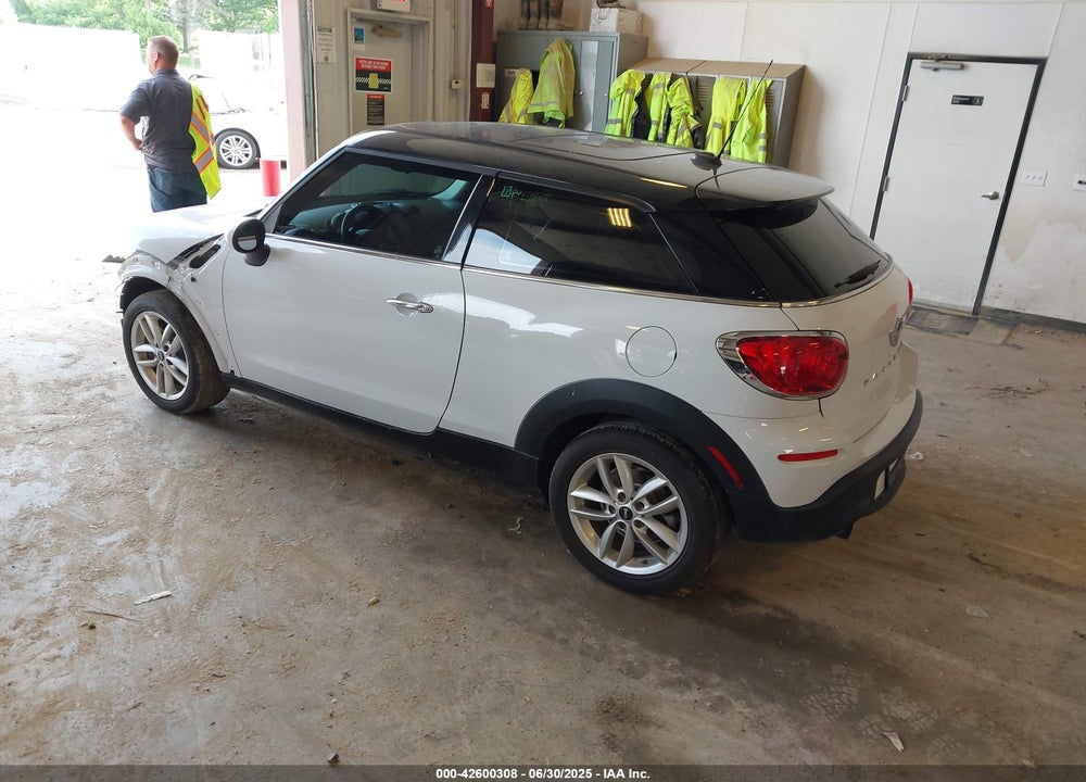 2014 MINI COOPER PACEMAN VIN: WMWSS5C54EWN67319