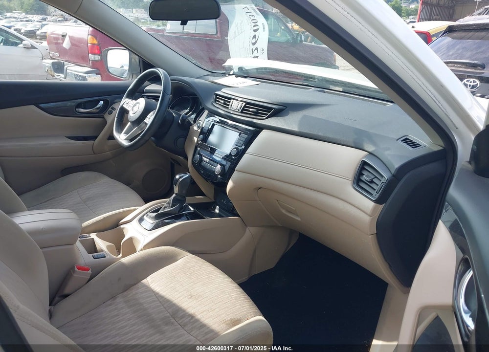2018 NISSAN ROGUE SV VIN: 5N1AT2MV3JC852187