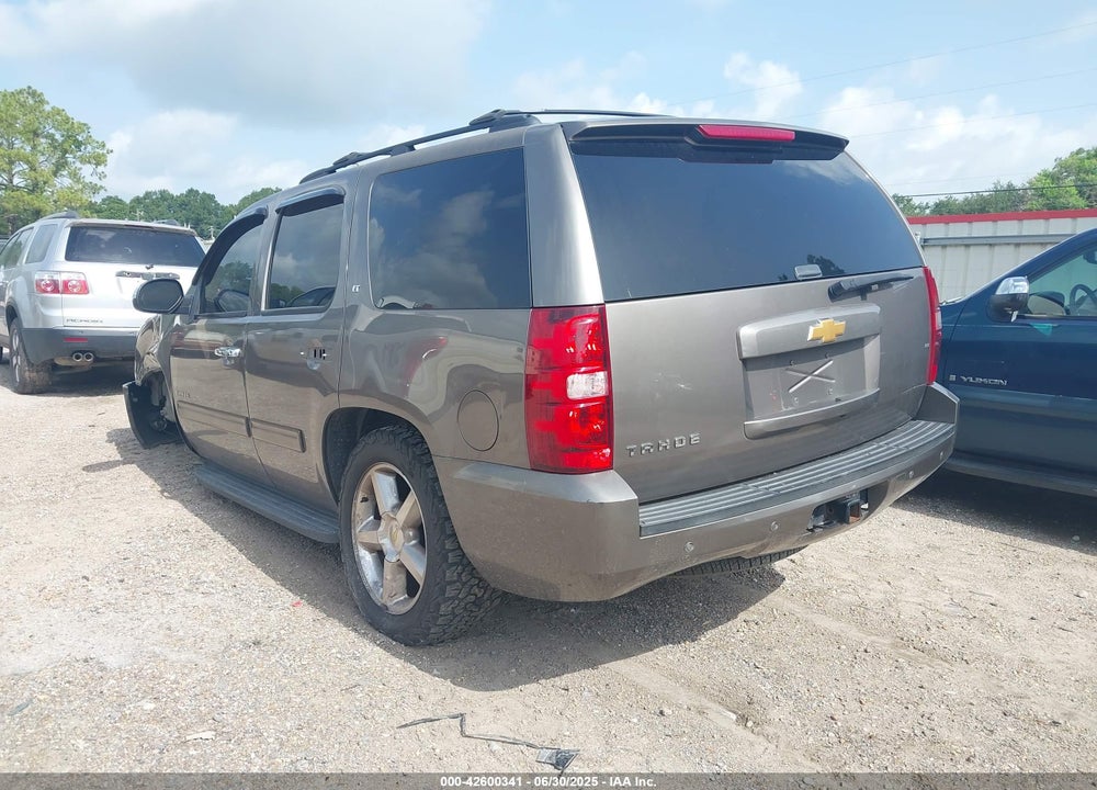 2013 CHEVROLET TAHOE VIN: 1GNSCBE08DR172600
