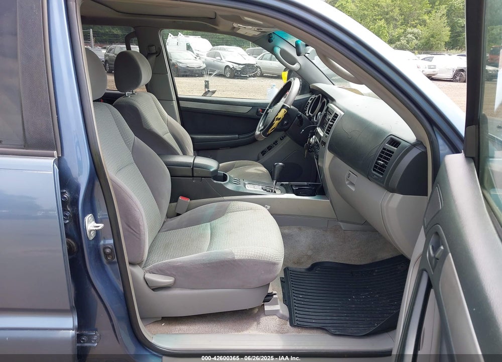 2004 TOYOTA 4RUNNER SR5 V6 VIN: JTEBU14R348011363