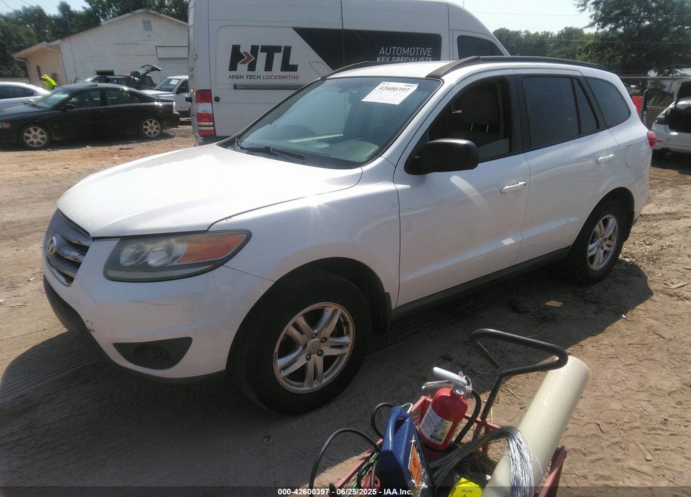 2012 HYUNDAI SANTA FE VIN: 5XYZG3AB3CG154303