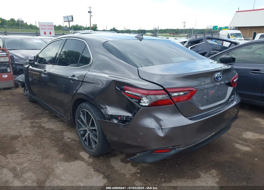 2022 TOYOTA CAMRY VIN: 4T1F31AK0NU589375