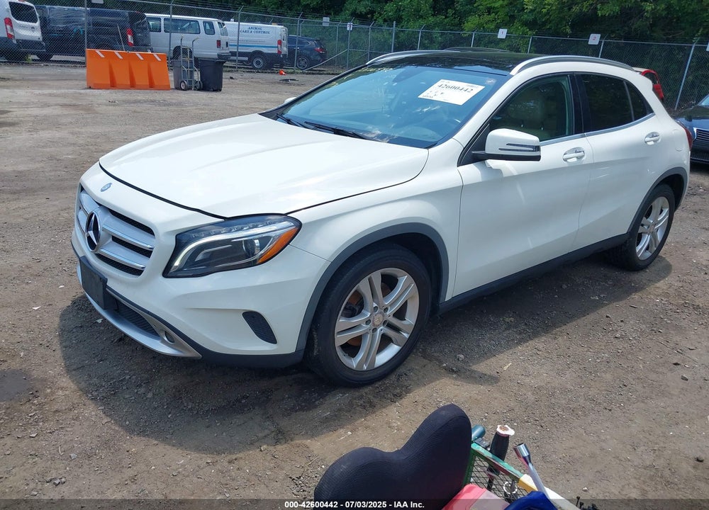 2016 MERCEDES-BENZ GLA-CLASS VIN: WDCTG4GB8GJ218029