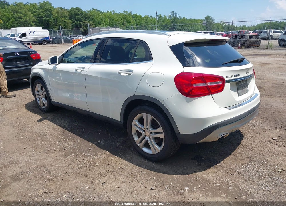 2016 MERCEDES-BENZ GLA-CLASS VIN: WDCTG4GB8GJ218029