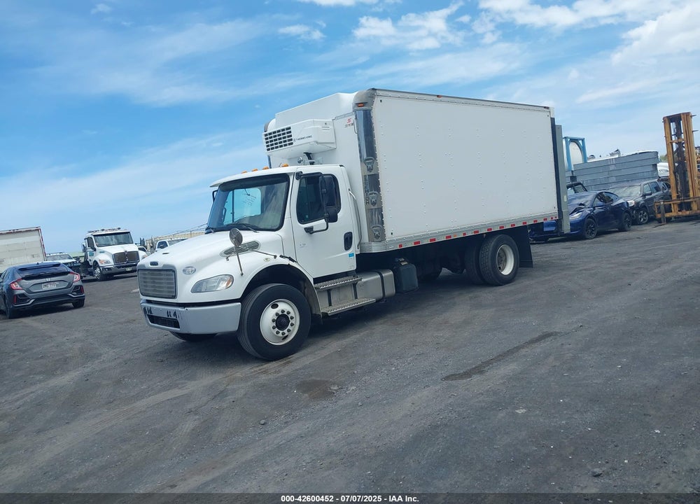2018 FREIGHTLINER M2 106 VIN: 1FVACXFCXJHJP3960