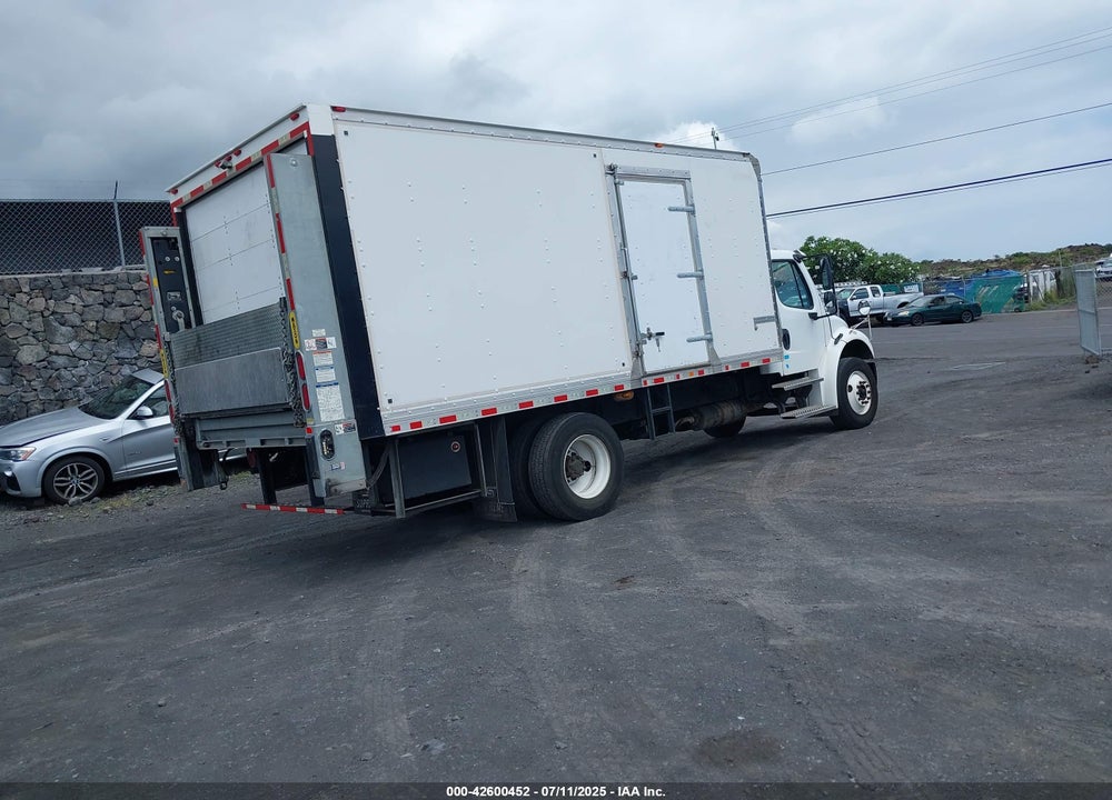 2018 FREIGHTLINER M2 106 VIN: 1FVACXFCXJHJP3960