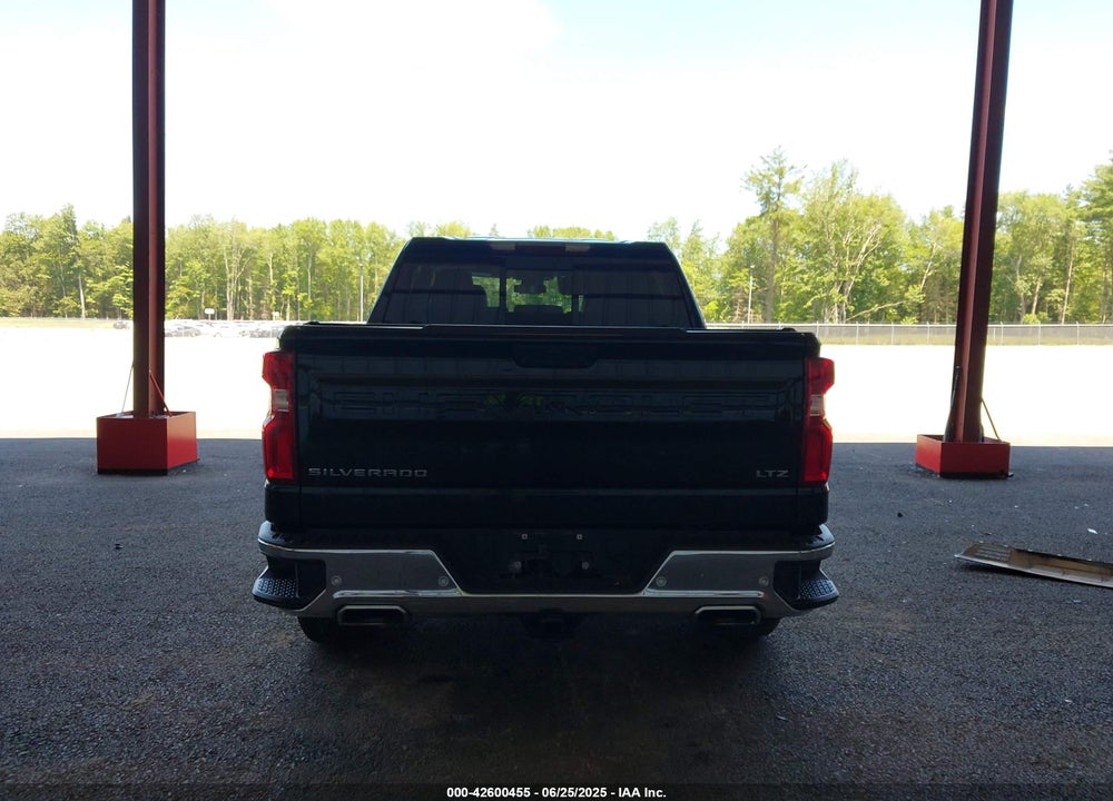 2024 CHEVROLET SILVERADO 1500 VIN: 1GCUDGEL7RZ279067