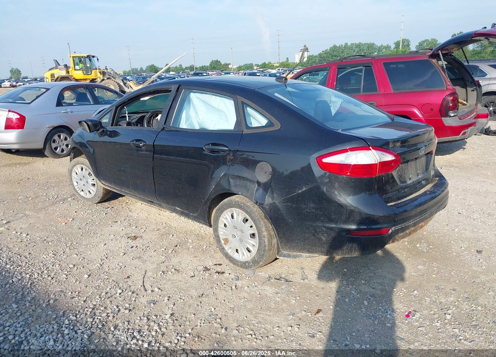 2015 FORD FIESTA VIN: 3FADP4AJ6FM175618