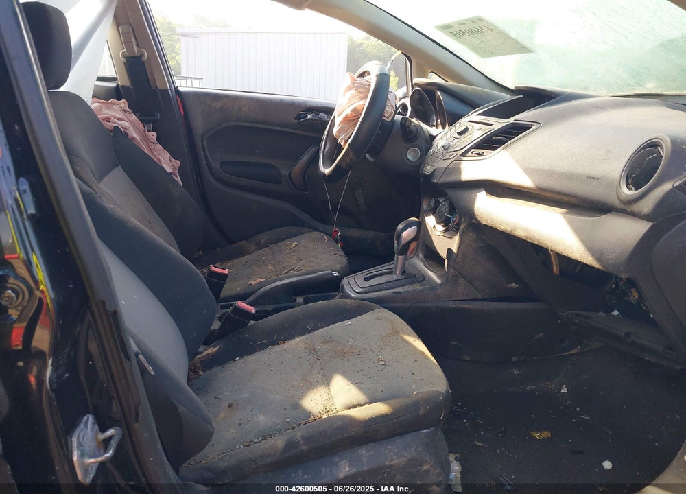 2015 FORD FIESTA VIN: 3FADP4AJ6FM175618