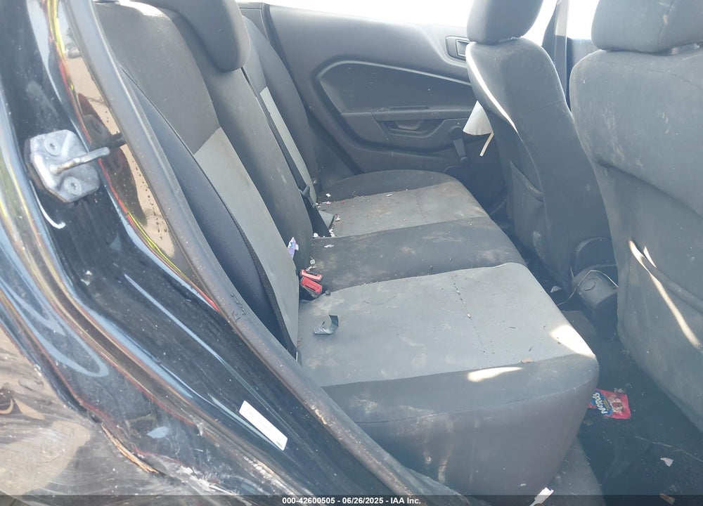 2015 FORD FIESTA VIN: 3FADP4AJ6FM175618