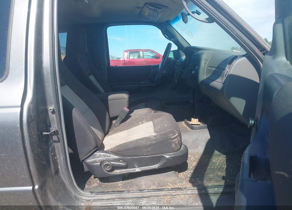 2004 FORD RANGER XLT VIN: 1FTZR15E04TA13519