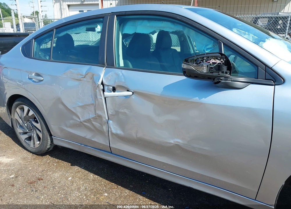 2024 SUBARU LEGACY LIMITED VIN: 4S3BWAN64R3025702