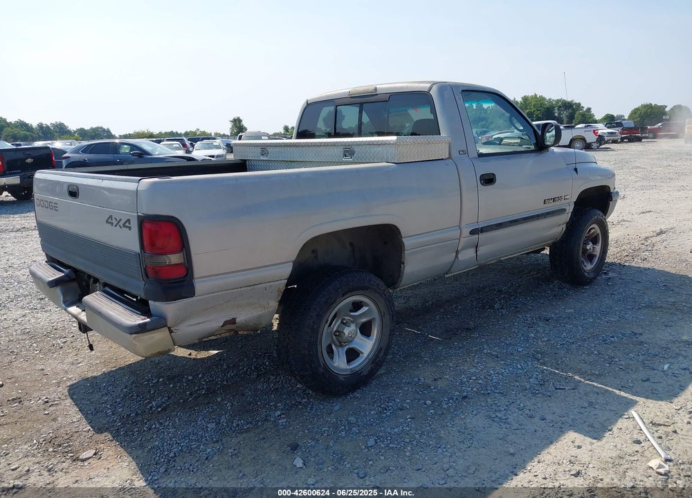 2000 DODGE RAM 1500 ST VIN: 1B7HF16Y5YS511093