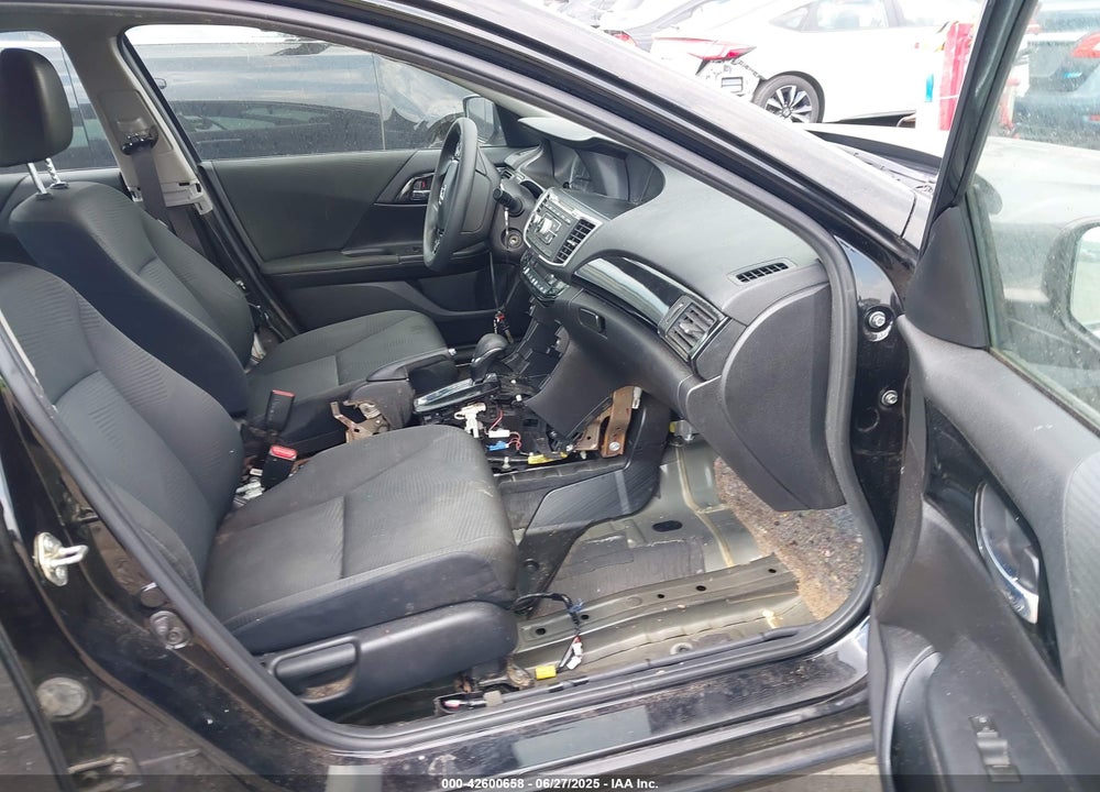 2016 HONDA ACCORD VIN: 1HGCR2F36GA227621