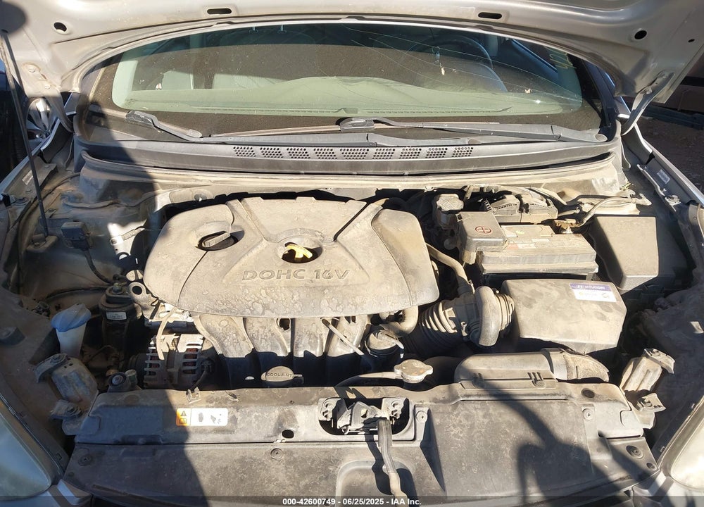2014 HYUNDAI ELANTRA VIN: KMHDH4AE4EU085447