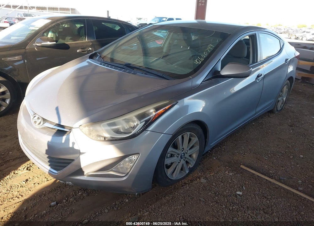 2014 HYUNDAI ELANTRA VIN: KMHDH4AE4EU085447