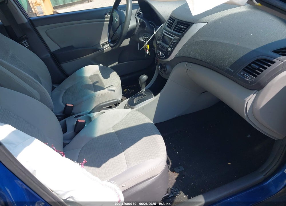 2016 HYUNDAI ACCENT VIN: KMHCT4AE1GU036073