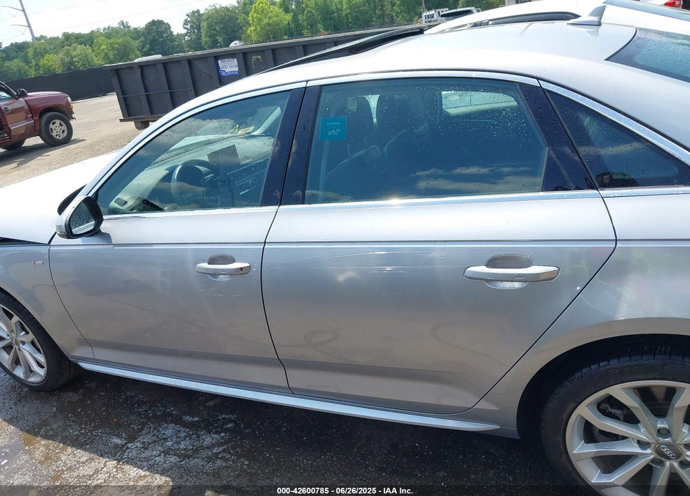 2019 AUDI A4 VIN: WAUDNAF47KN007968